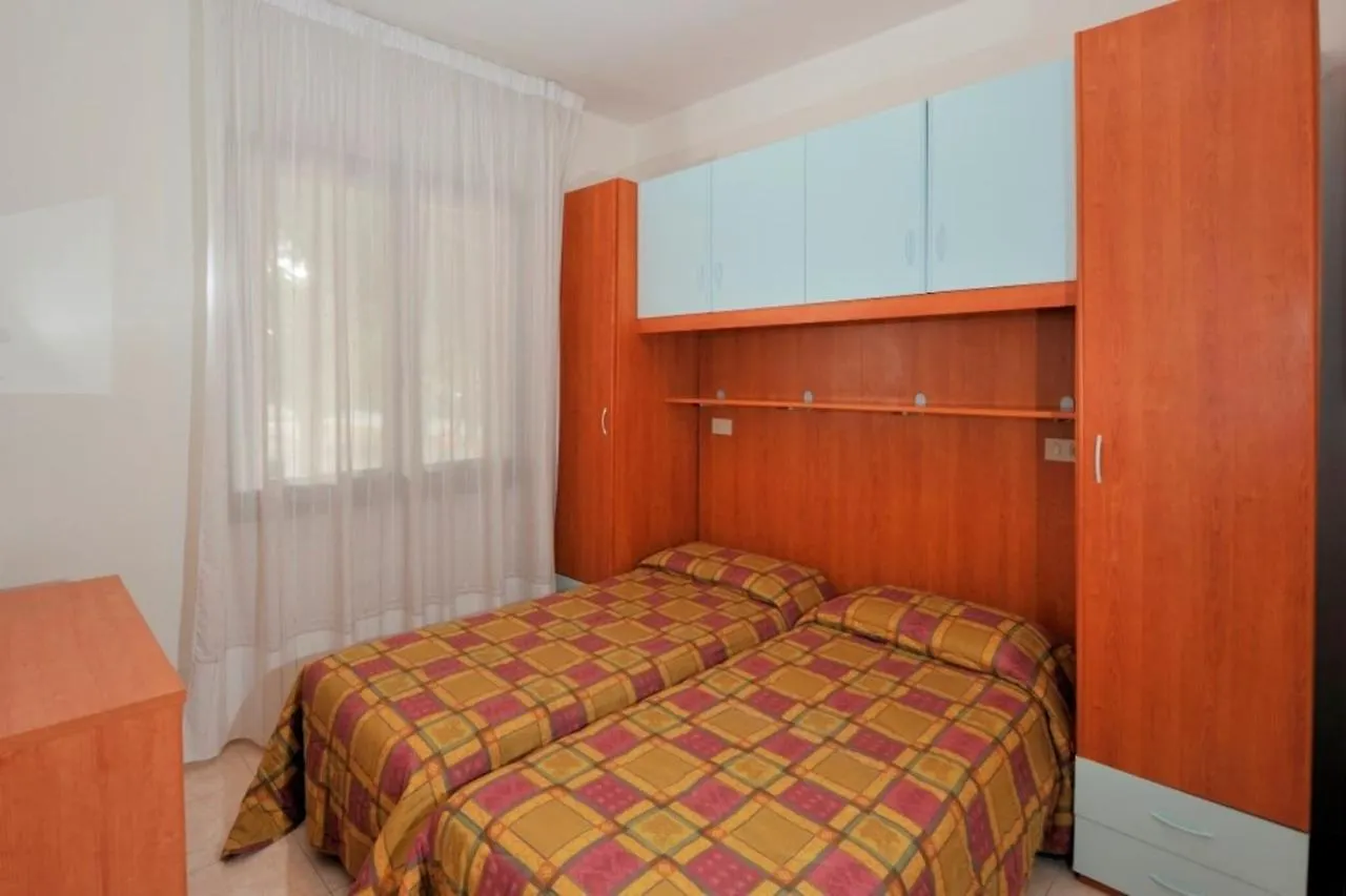 Beautiful Two-Bedroom Villa In Bibione - Beahost Apartment