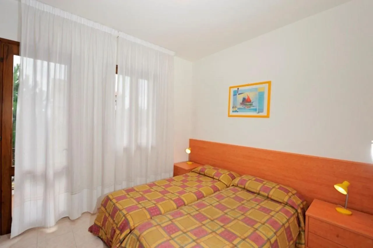 Beautiful Two-Bedroom Villa In Bibione - Beahost Apartment